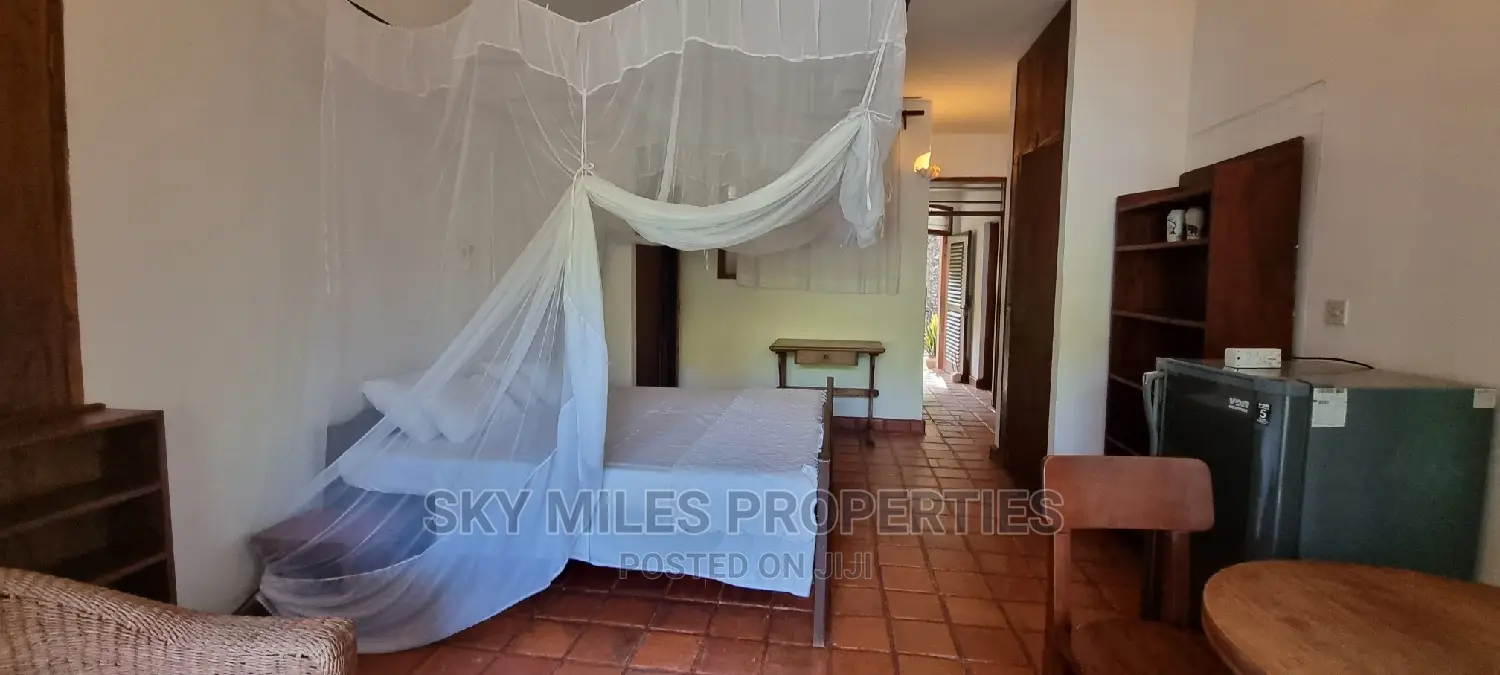 Beach Studio Apartments Mtwapa