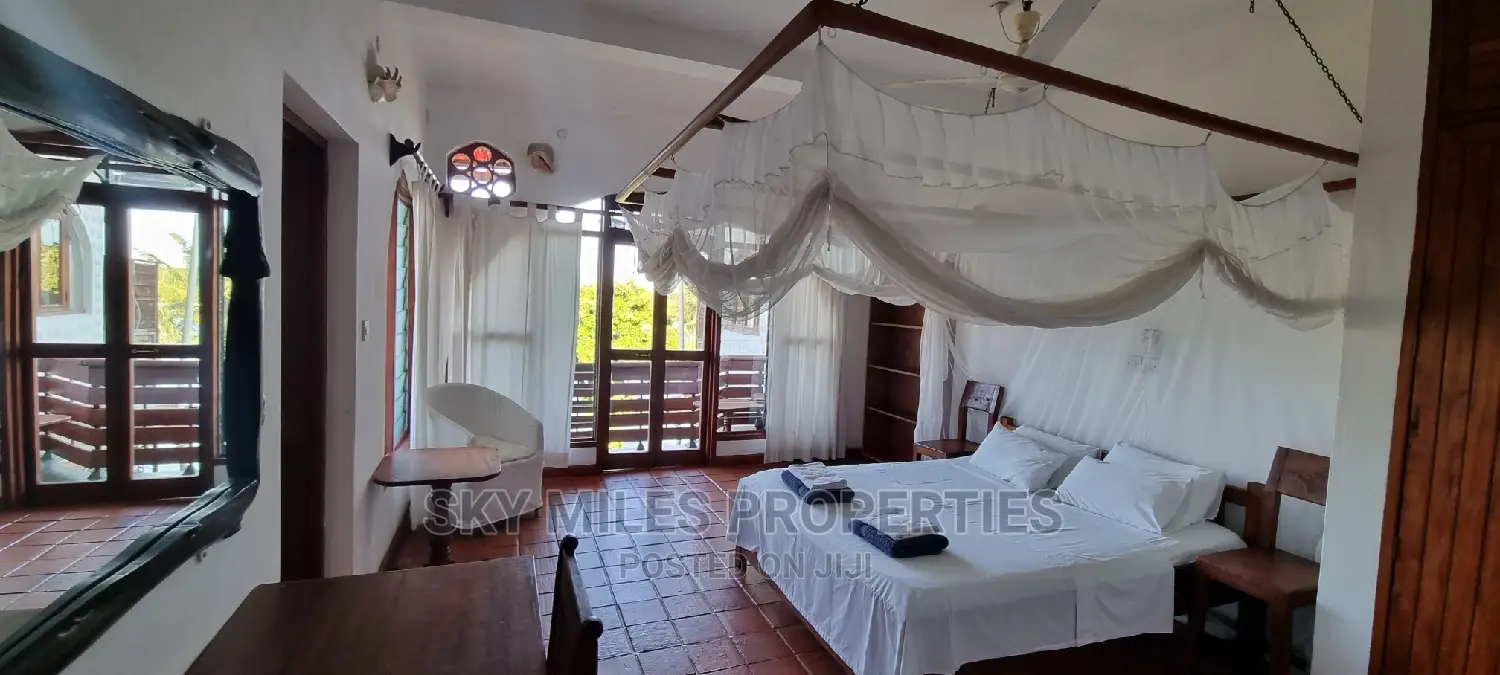 One Bedroom Fully Furnished Beach View Apartment Mtwapa.