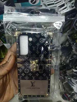 Louis Vuitton Eye Trunk Case for Samsung Galaxy S21