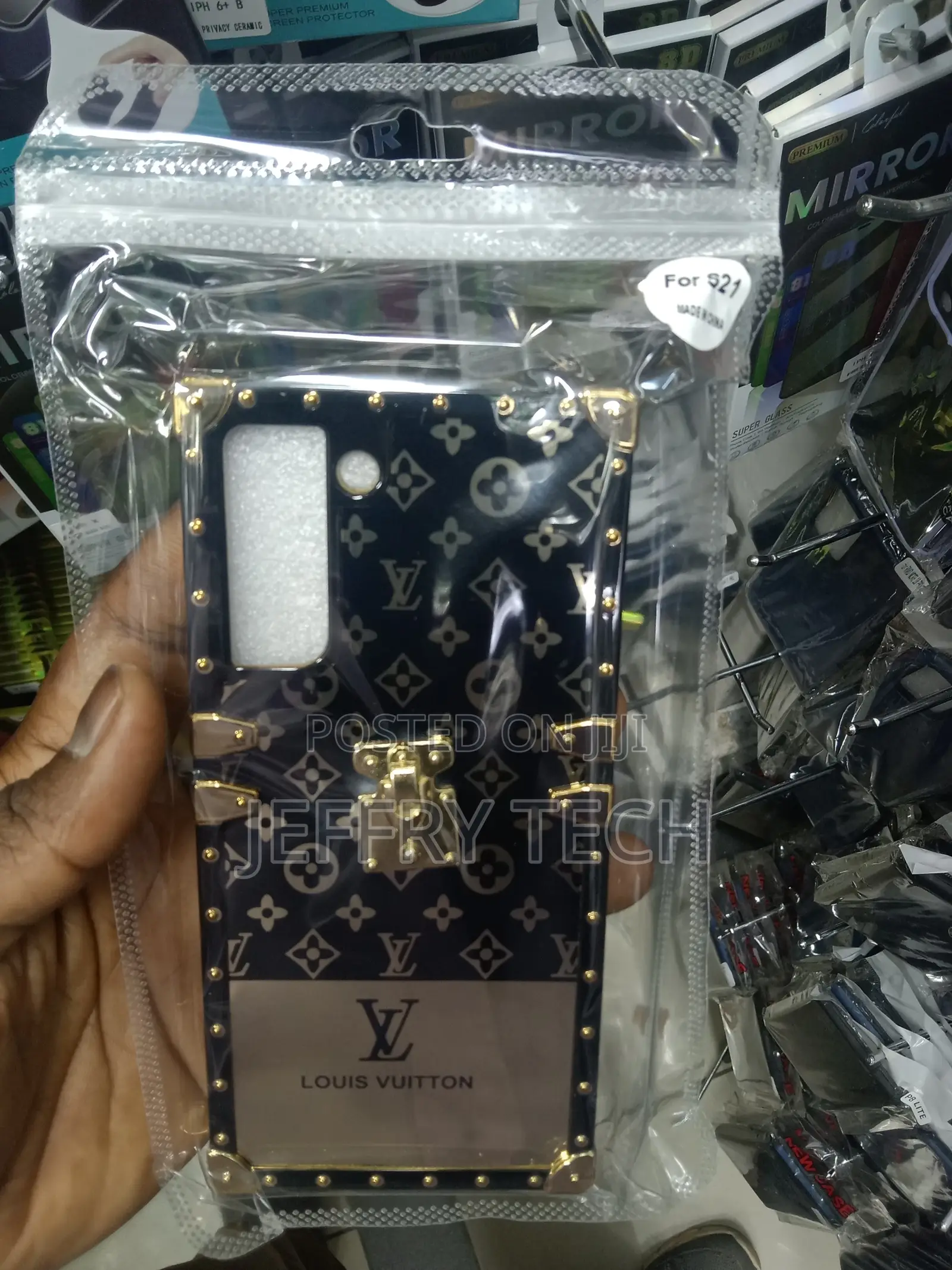 Louis Vuitton Eye Trunk Case for Samsung Galaxy S21