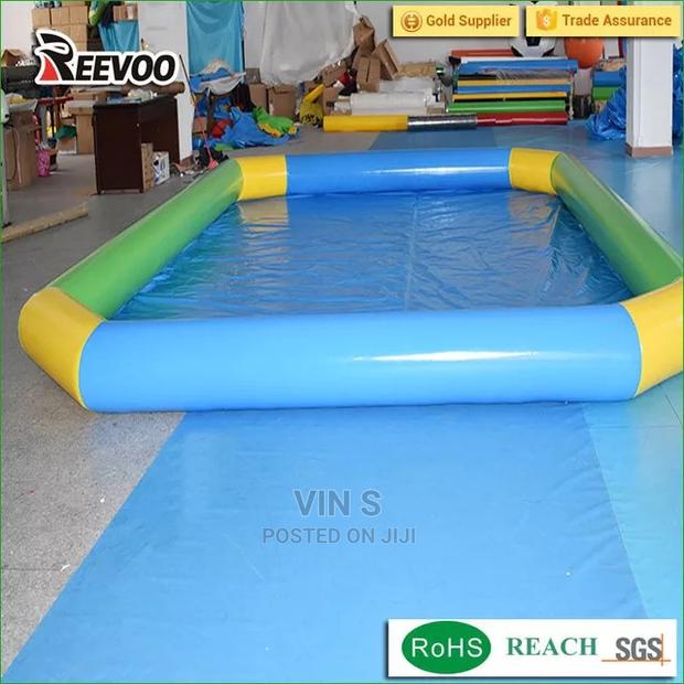 Inflatable Swimming Pool' Inflàtable Swimmìng Pōol'