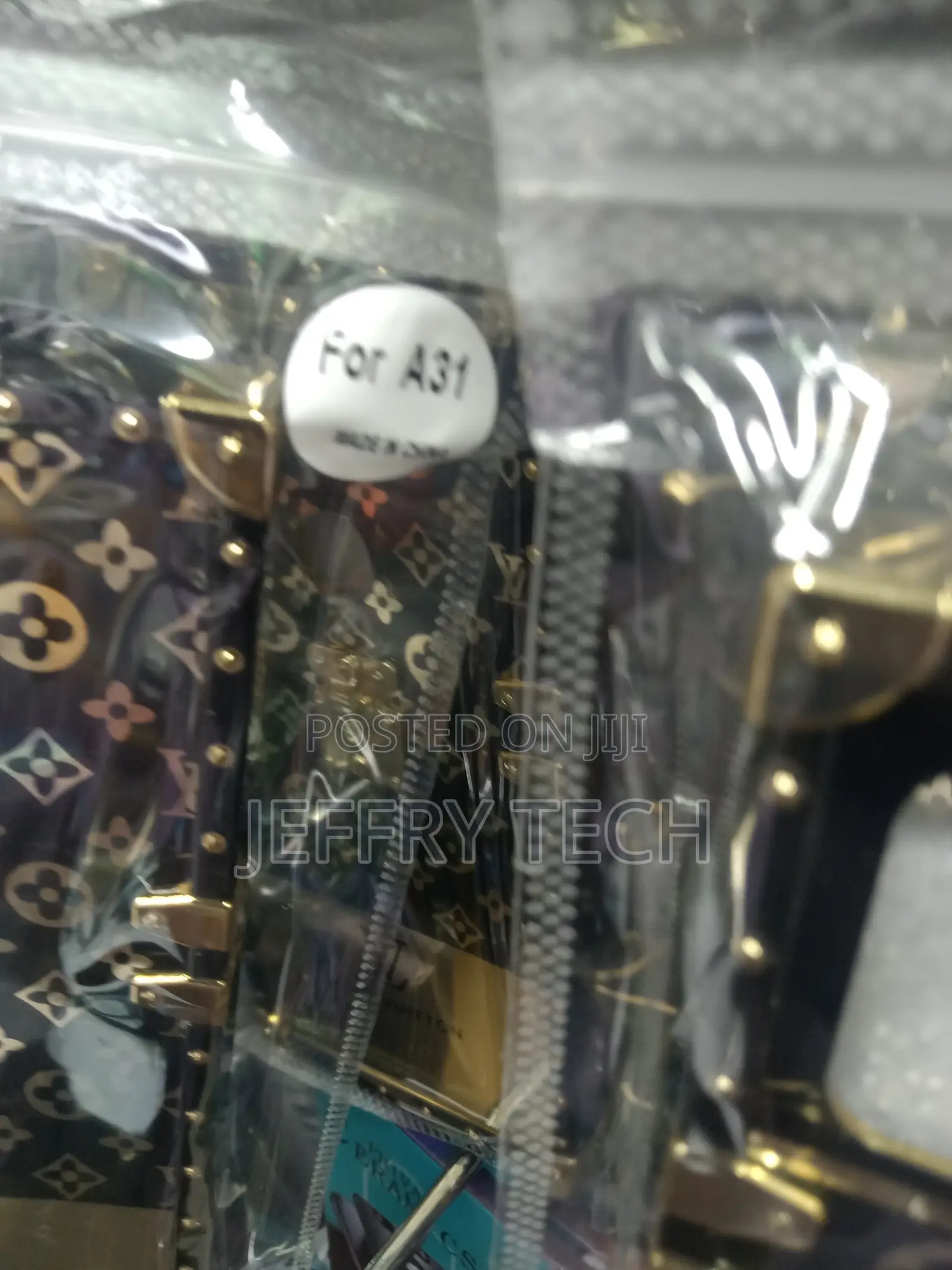LOUIS VUITTON Phone Case for Samsung A31 Case / Cover