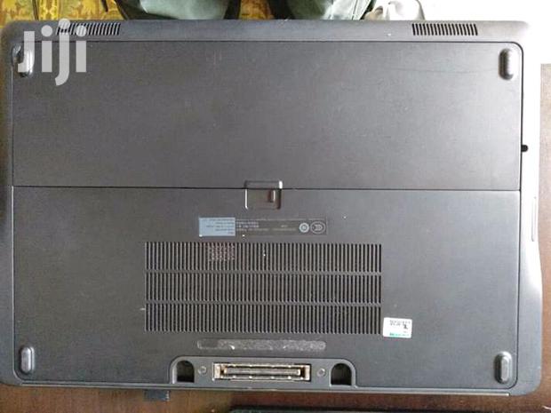 Laptop Dell 4GB Intel Core i5 SSD 128GB - thumbnail 2