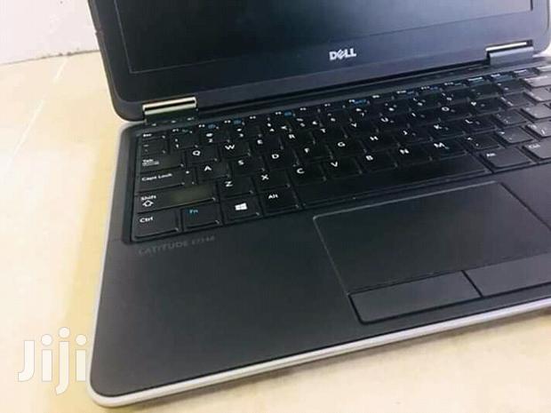 Laptop Dell 4GB Intel Core i5 SSD 128GB - thumbnail 3