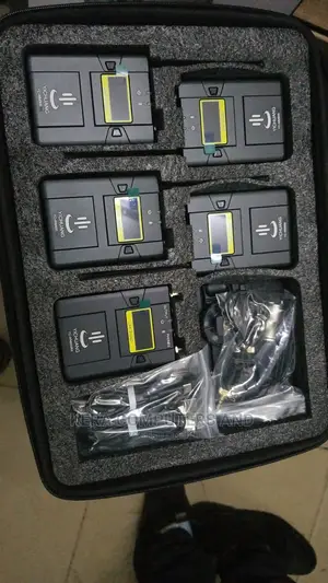 Yc-Wm900 4 Pieces Wireless Lapel Microphone