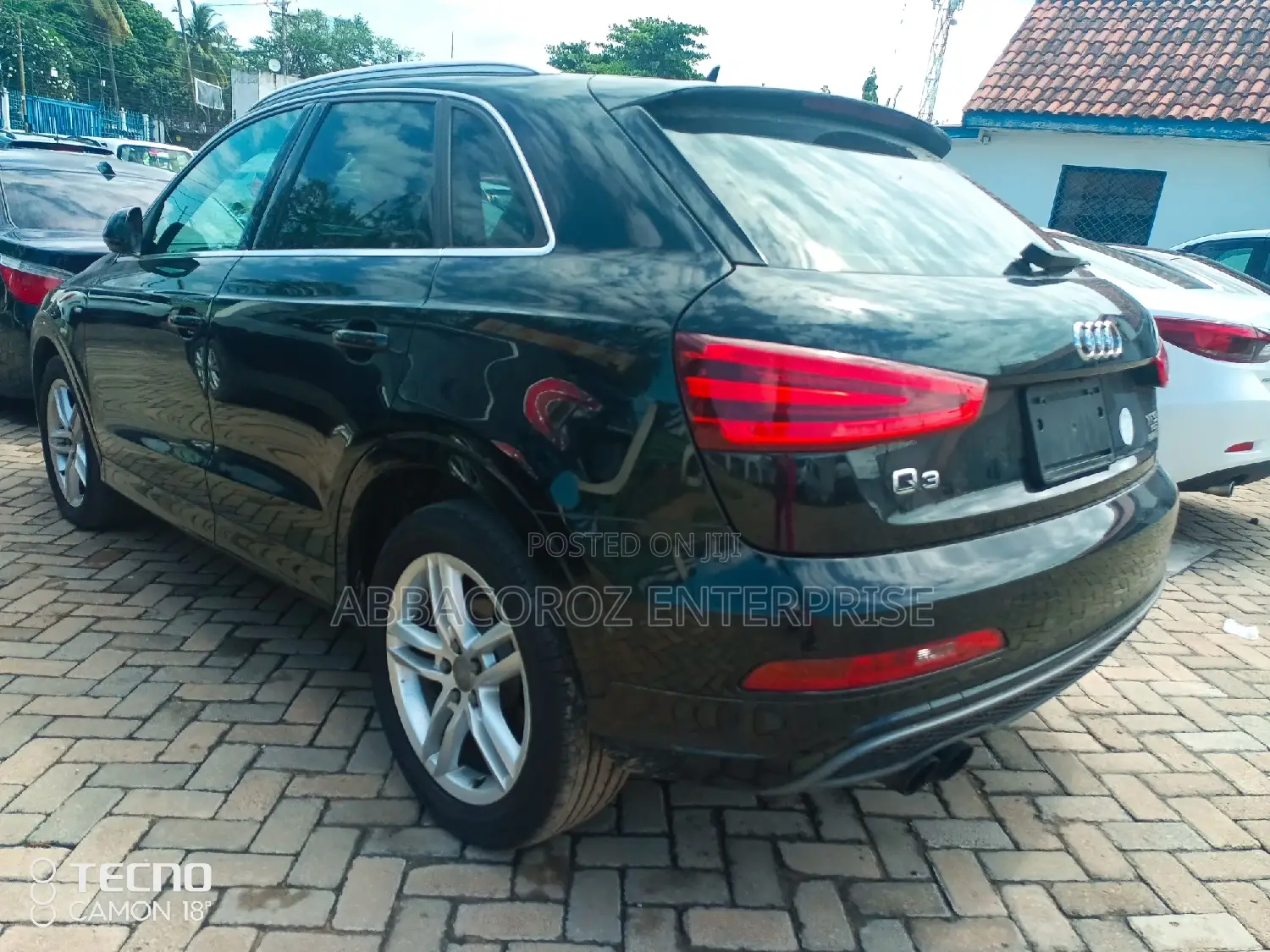 Audi Q3 2.0 TFSI 180hp 2015 Black