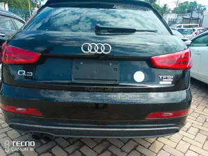 Audi Q3 2.0 TFSI 180hp 2015 Black