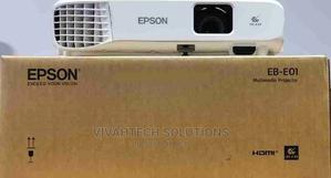 Epson Eb-E01 Projector 3300 Lumen - thumbnail 2