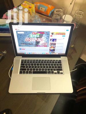 Laptop Apple MacBook Pro 4GB Intel Core i5 HDD 500GB