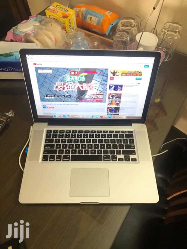 Laptop Apple MacBook Pro 4GB Intel Core i5 HDD 500GB - thumbnail 2