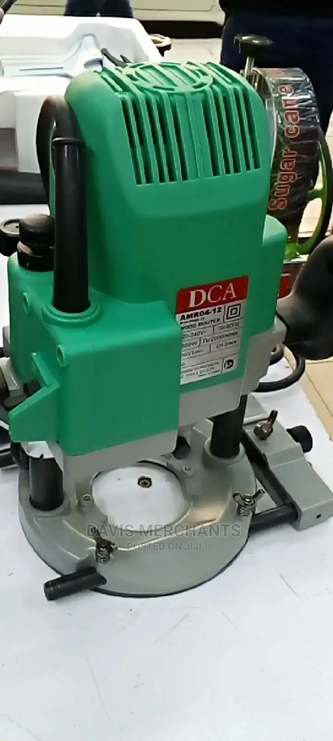DCA Wood Router 1850w