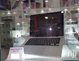 Laptop Apple MacBook Pro 4GB Intel Core i5 HDD 500GB