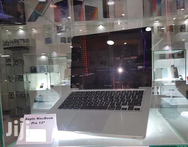 Laptop Apple MacBook Pro 4GB Intel Core i5 HDD 500GB - thumbnail 3