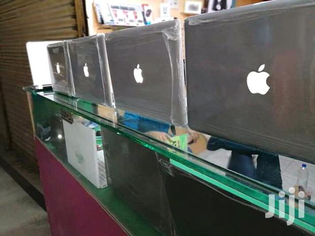 Laptop Apple MacBook Pro 4GB Intel Core i5 HDD 500GB - main view