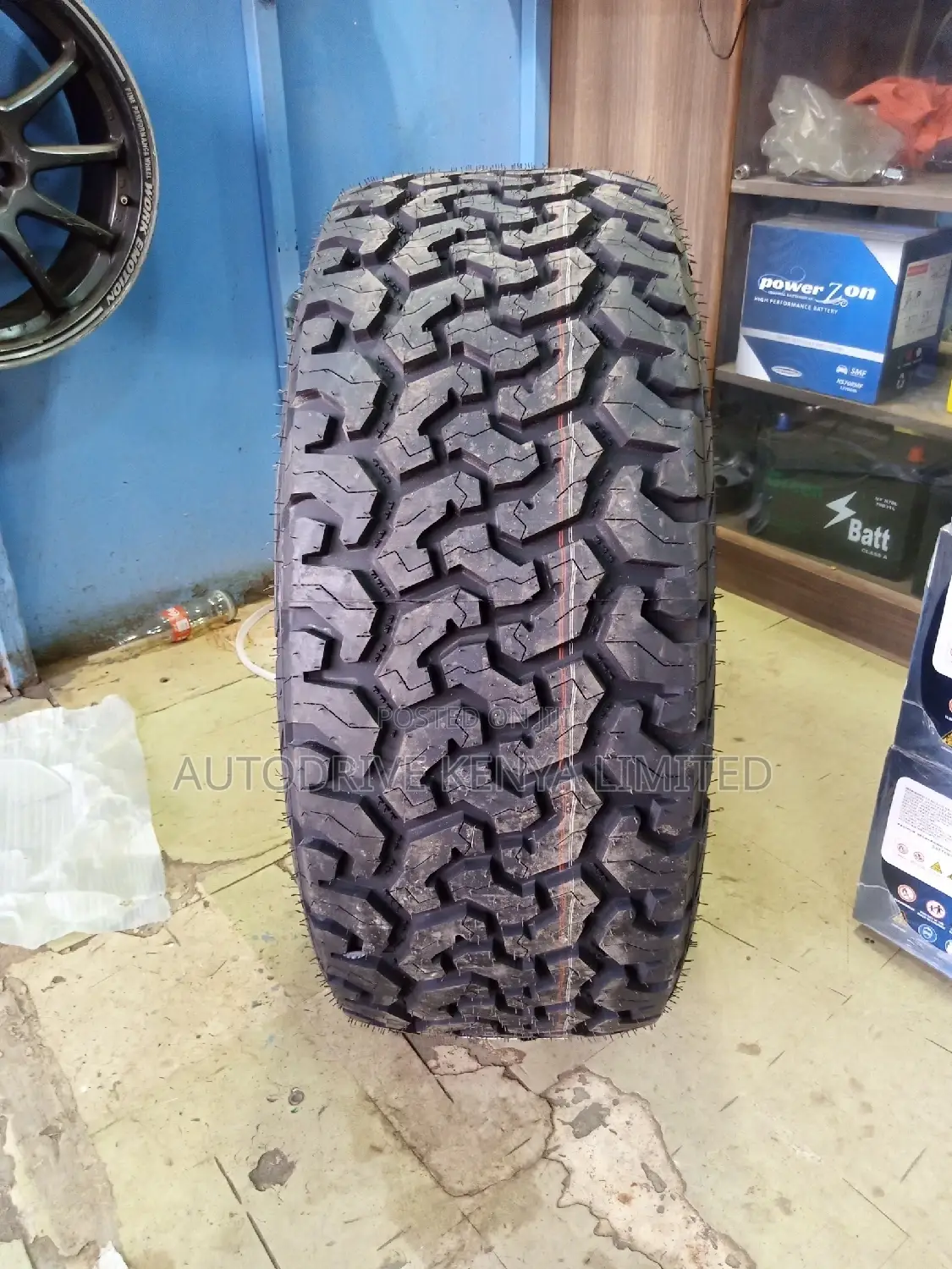 285/55r20 Yusta A/T