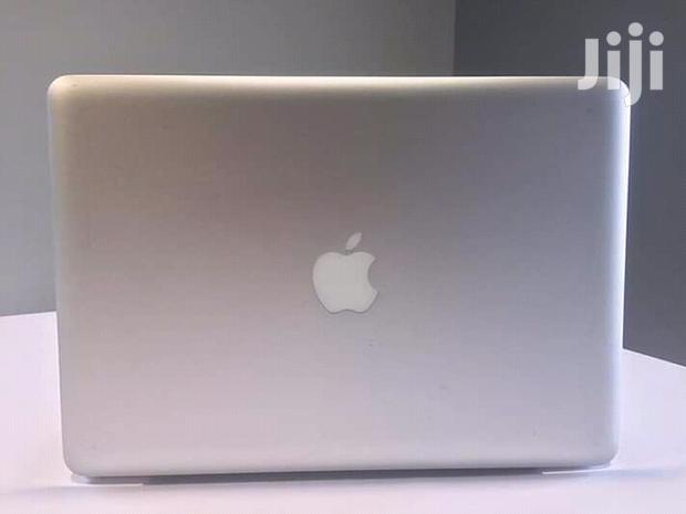 Laptop Apple MacBook Pro 4GB Intel Core i5 HDD 500GB - thumbnail 3