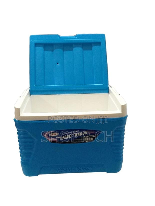 10 Litres Premier Cooler Box