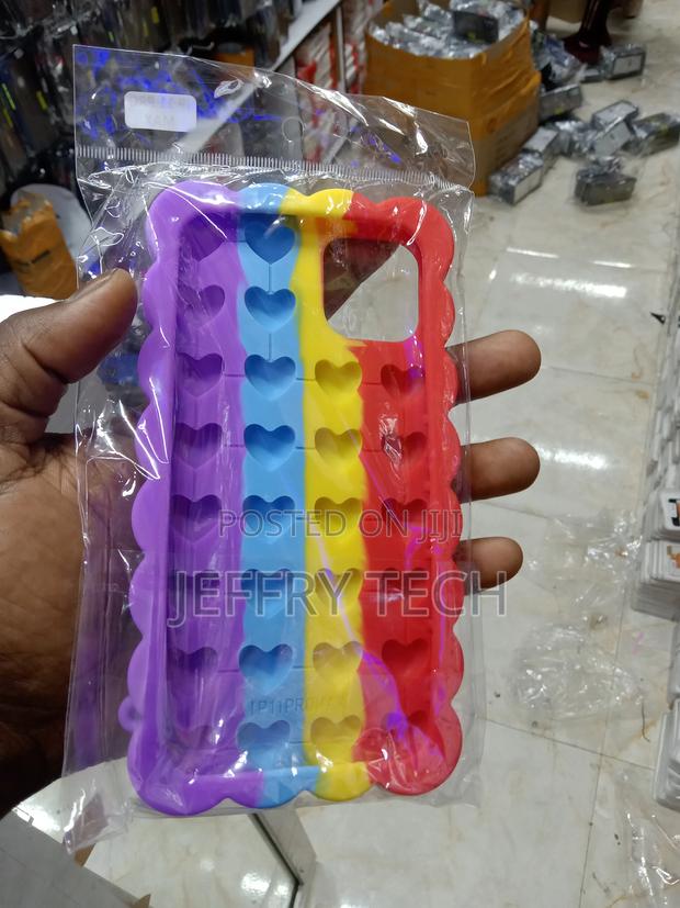 Push Bubble Pop It Case for iPhone 11 Pro Max - thumbnail 3