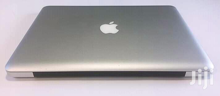 Laptop Apple MacBook Pro 4GB Intel Core i5 HDD 500GB