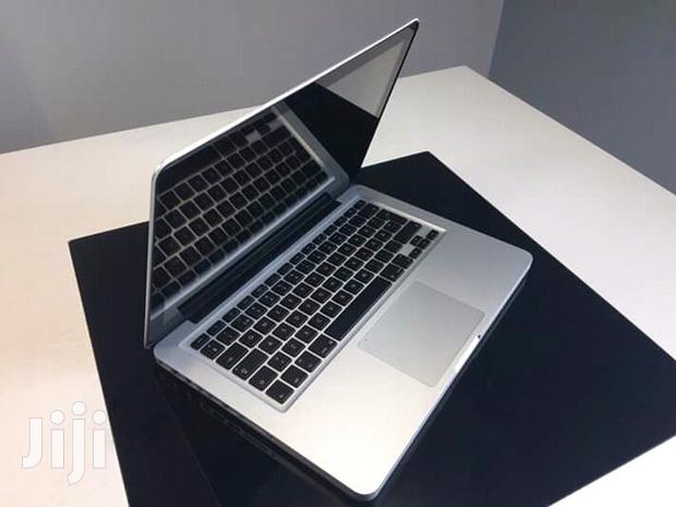 Laptop Apple MacBook Pro 4GB Intel Core i5 HDD 500GB - main view