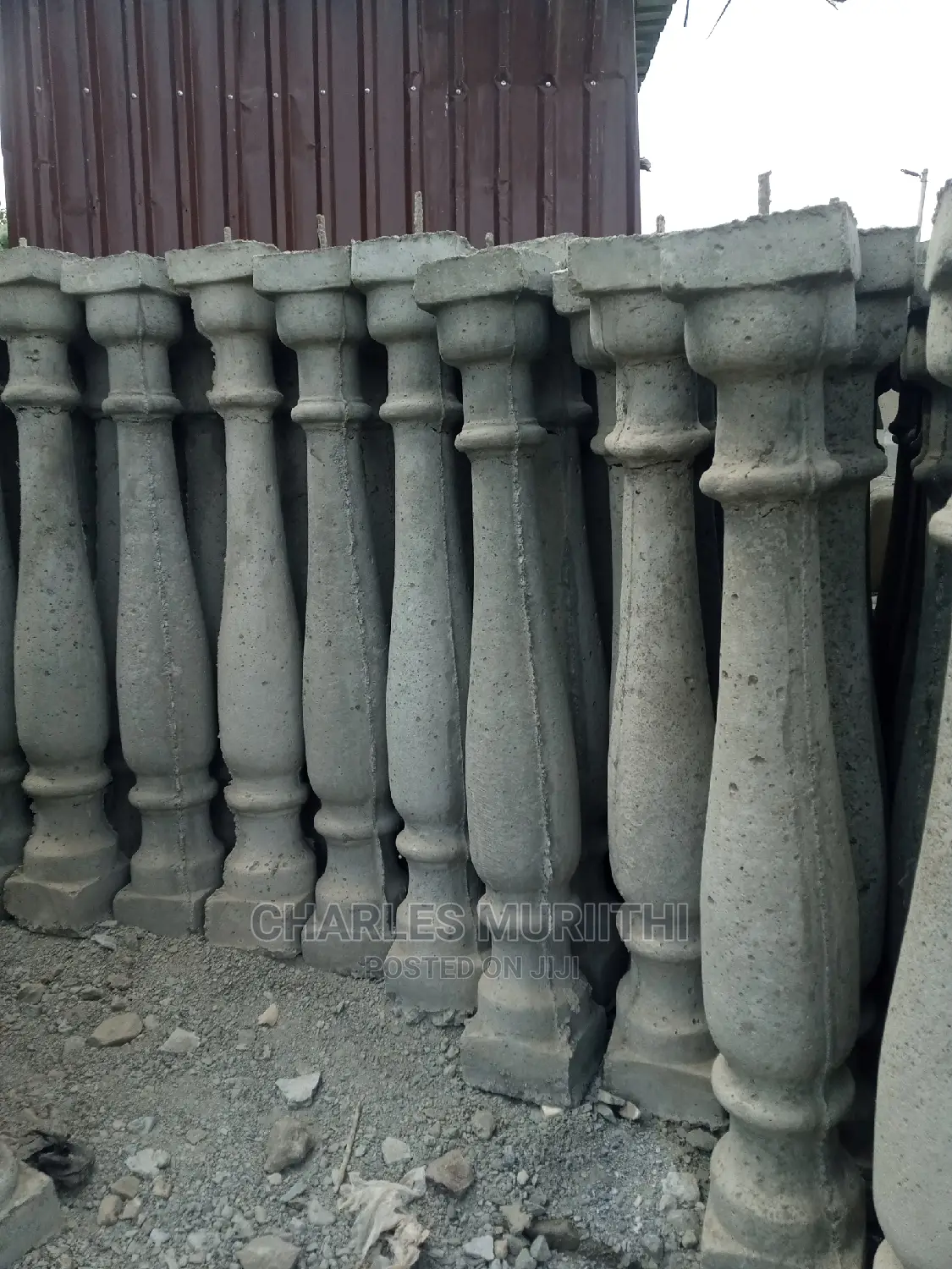 Concrete Pillars 3ft)