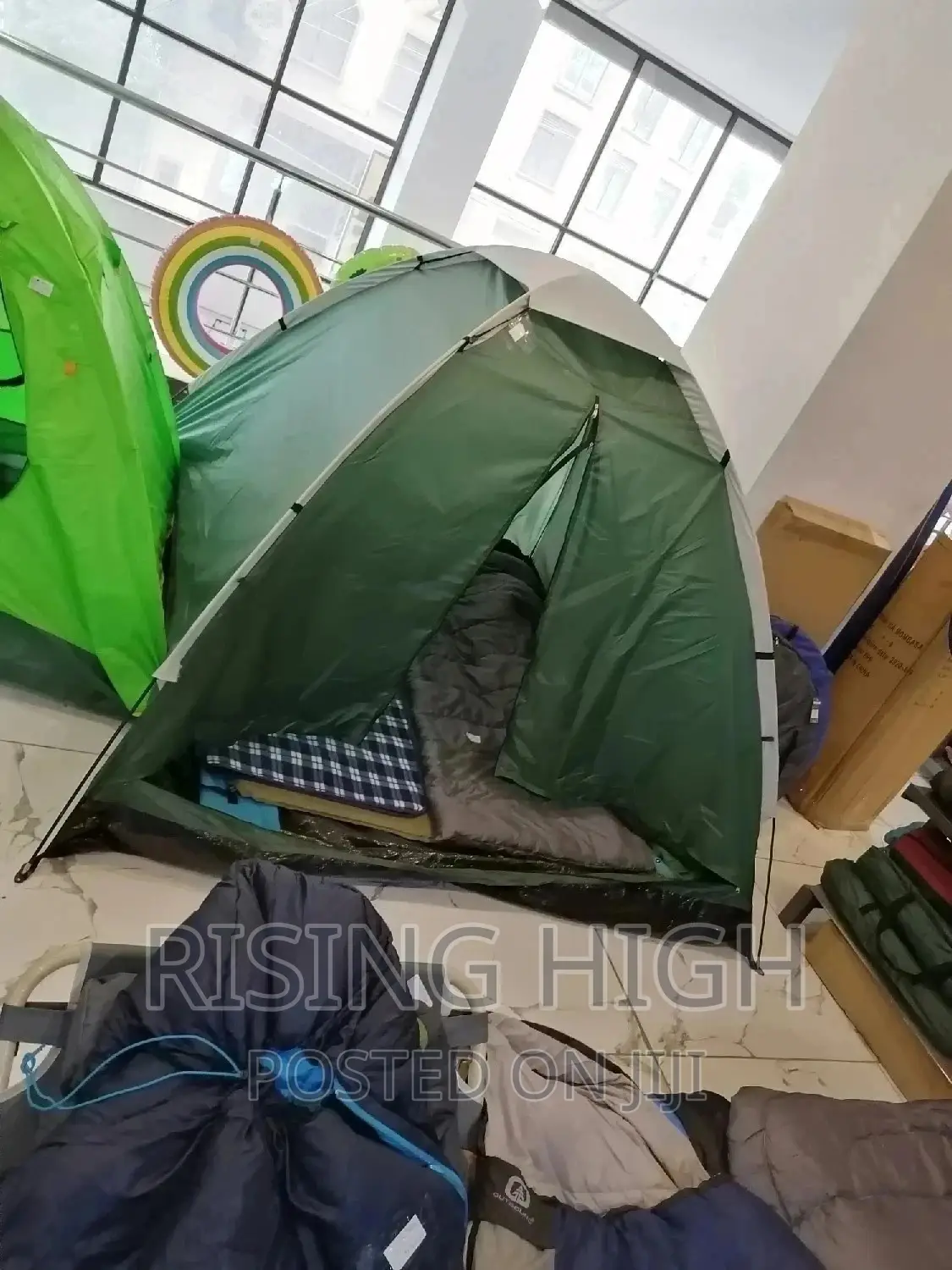 Supreme Quality 4 Person Camping Tent