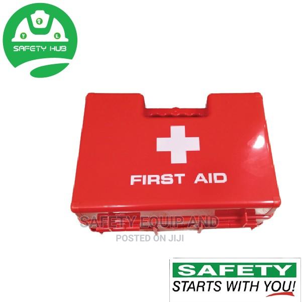 First Aid Kits/Commercial Ones - thumbnail 3