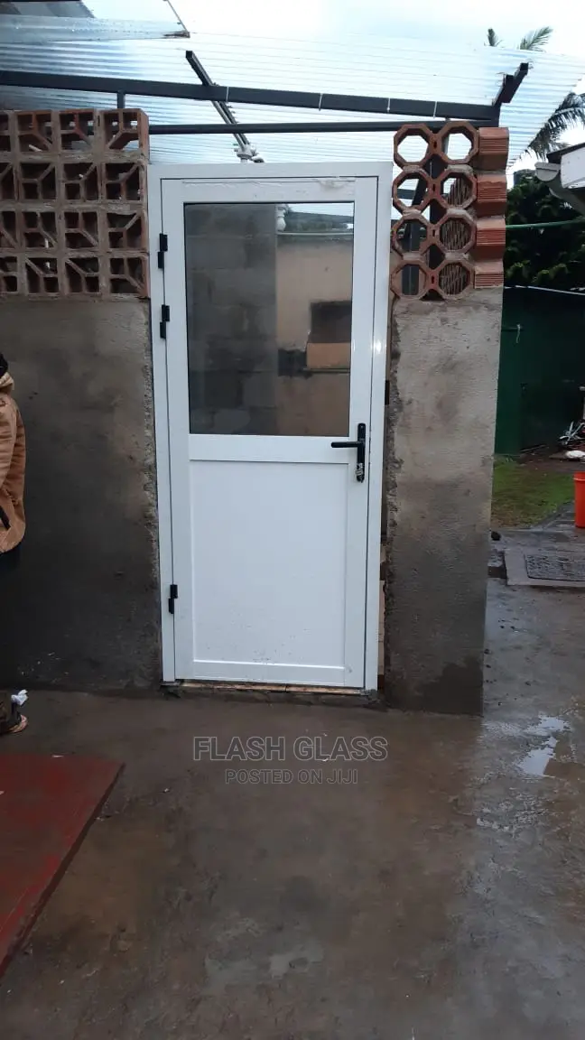 Aluminium Grid Style Door