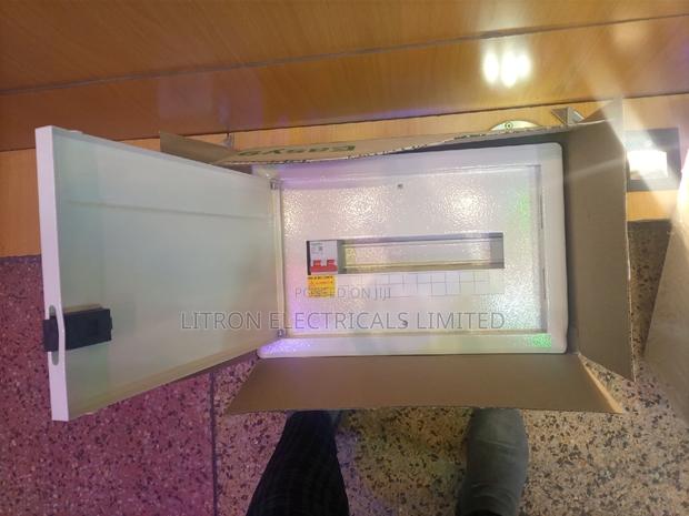 Consumer Unit 12way - thumbnail 2