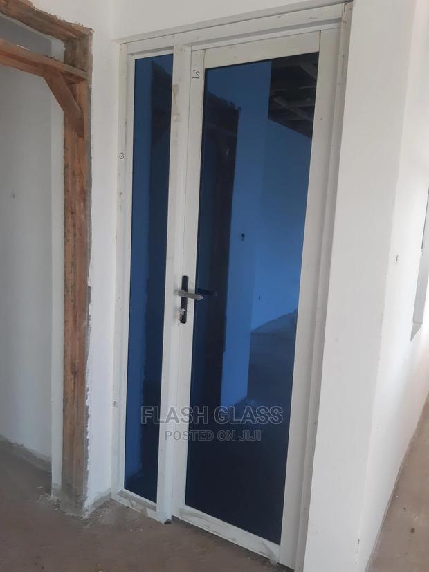 Bathroom Aluminium Doors and Closet Doors - thumbnail 4