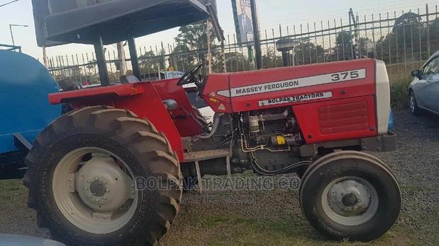 Massey () Ferguson - thumbnail 5