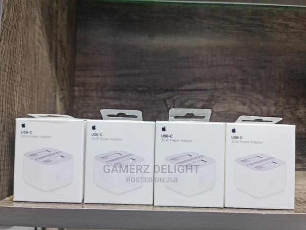 iPhone Original Adaptors - main view