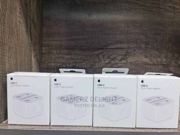 iPhone Original Adaptors - thumbnail 2