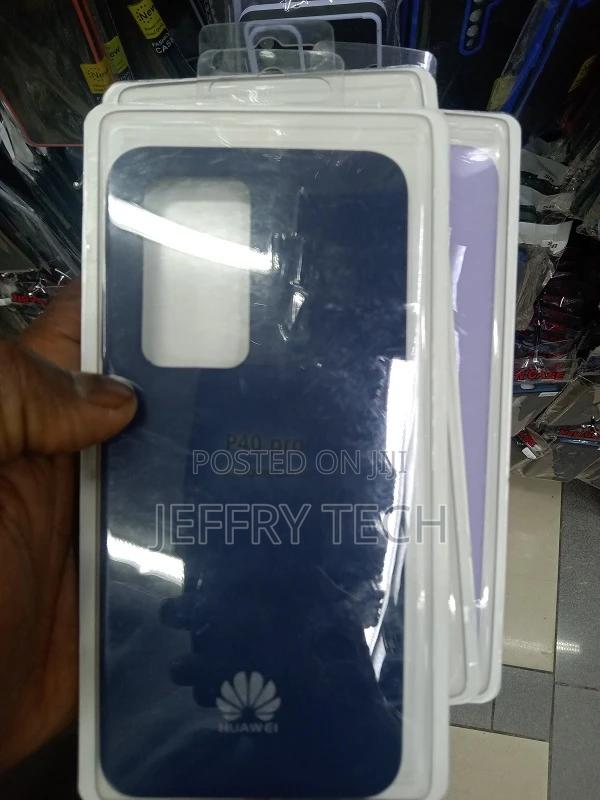 Huawei P40 Pro Silicone Case - thumbnail 2
