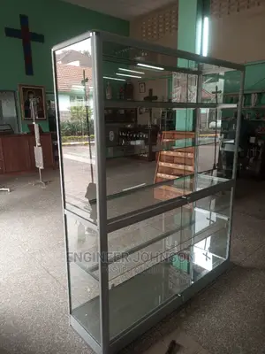 Aluminium Glass Showcase