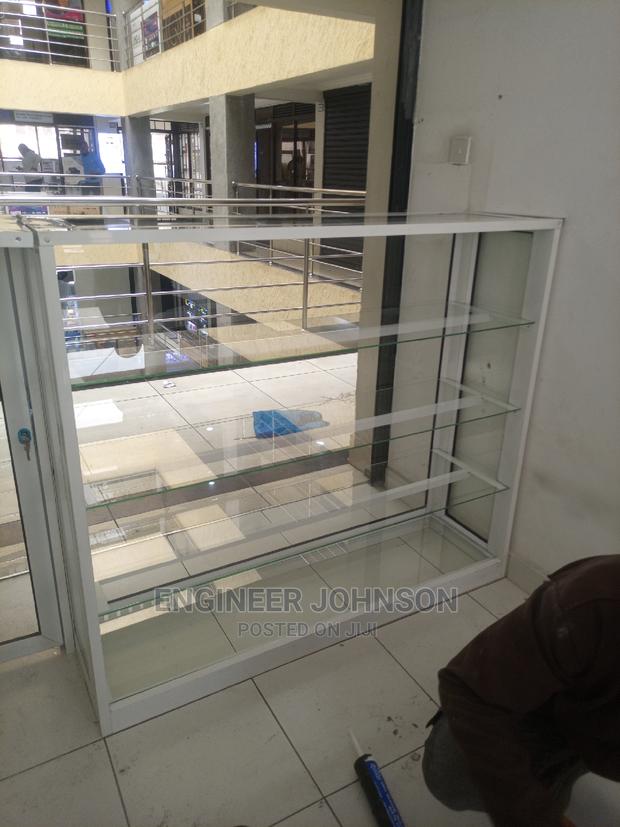 Glass Display Fabrication - thumbnail 6