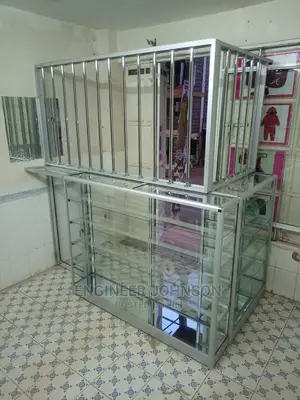 Aluminium Shop Front Display