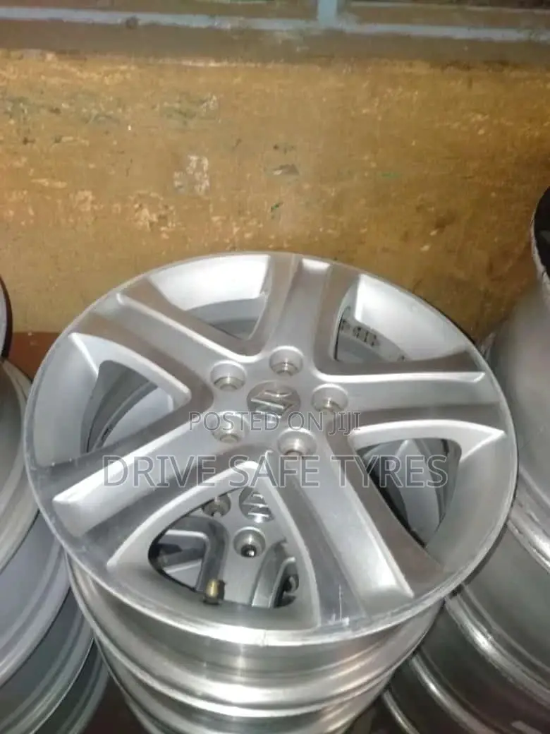 17 Inch Suzuki Rims Set (Japan)