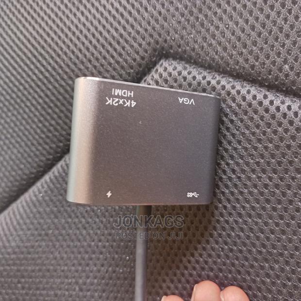 Type C to Vga, Hdmi, USB and Pd Hub - thumbnail 2