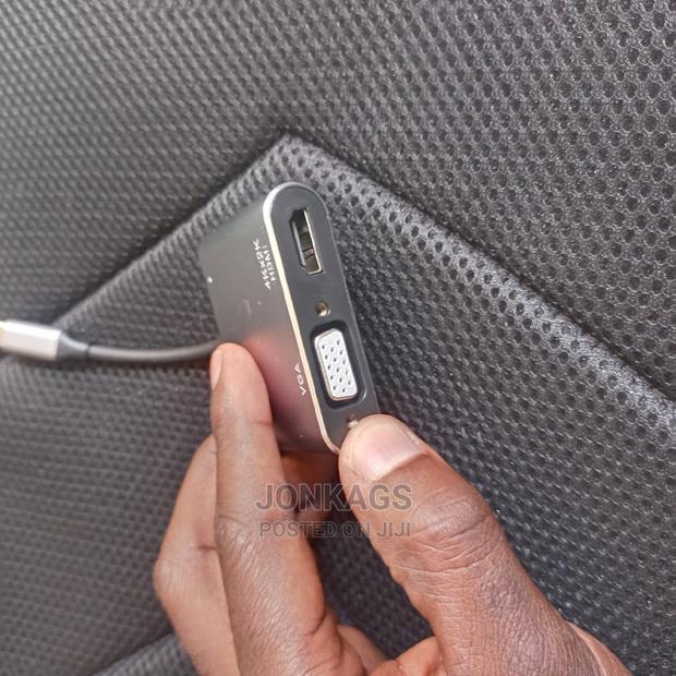 Type C to Vga, Hdmi, USB and Pd Hub - thumbnail 5