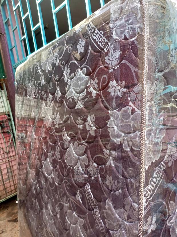 Godoro Utalipa Ukishaletewa! 6 by 6 by 8 Mattresses Quilted