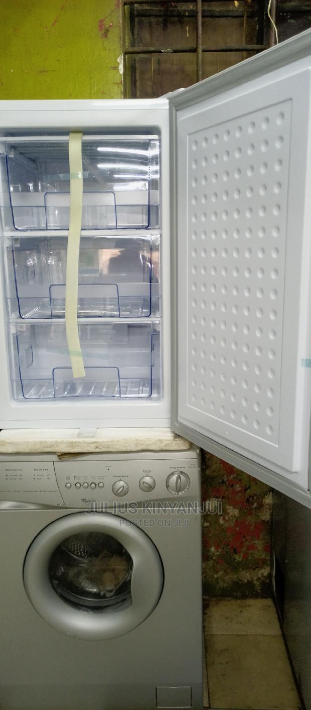 Upright Freezer Mini