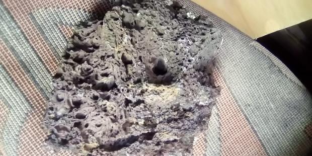 Lava Rocks (Basalt) for Fire Grill/Pit and Fish Aquarium - thumbnail 3