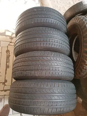 Ferry Tyres Size 235/55r17 Per Pc