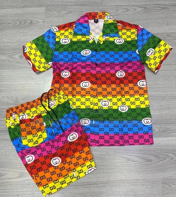 Classy Unisex Vacation Short Suit - main view