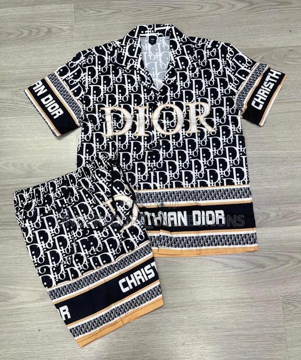 Classy Unisex Vacation Short Suit - thumbnail 4