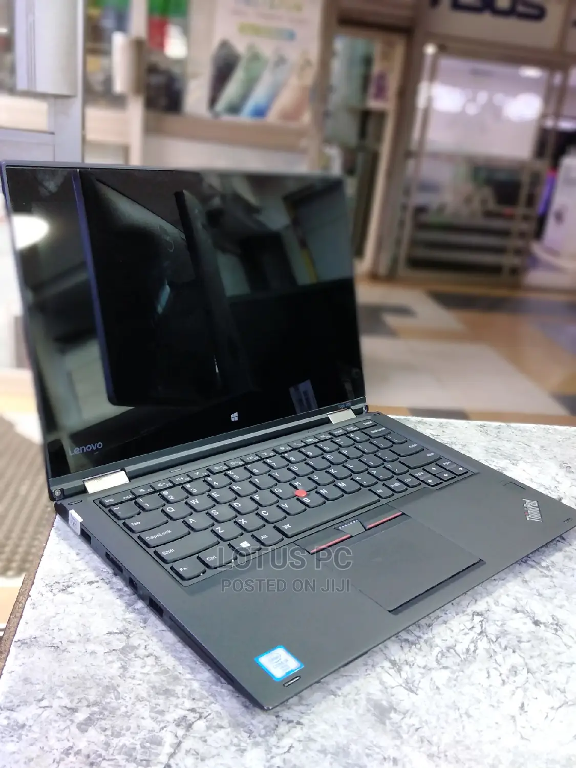 Laptop Lenovo Thinkpad X1 Yoga 8GB Intel Core I5 SSD 256GB