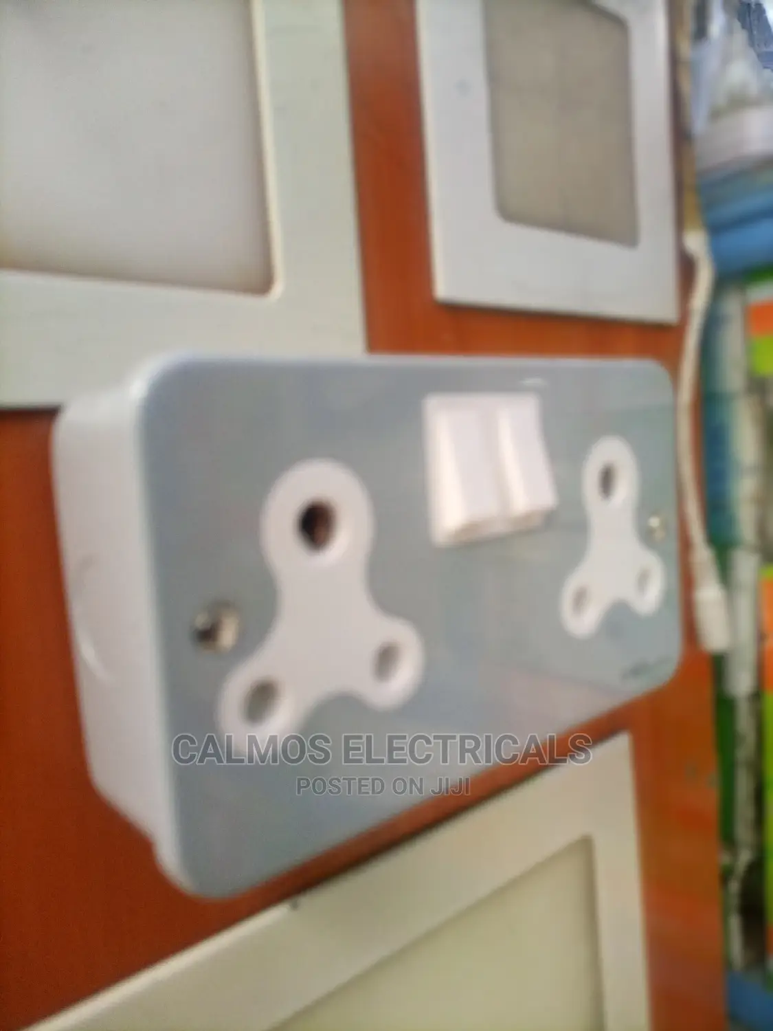 15A Twin Metal Socket