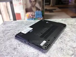 Laptop HP EliteBook 820 G3 8GB Intel Core I5 SSD 160GB