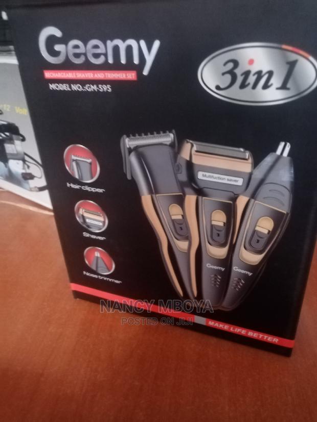 3 in 1 Geemy Shaver Kinyozi